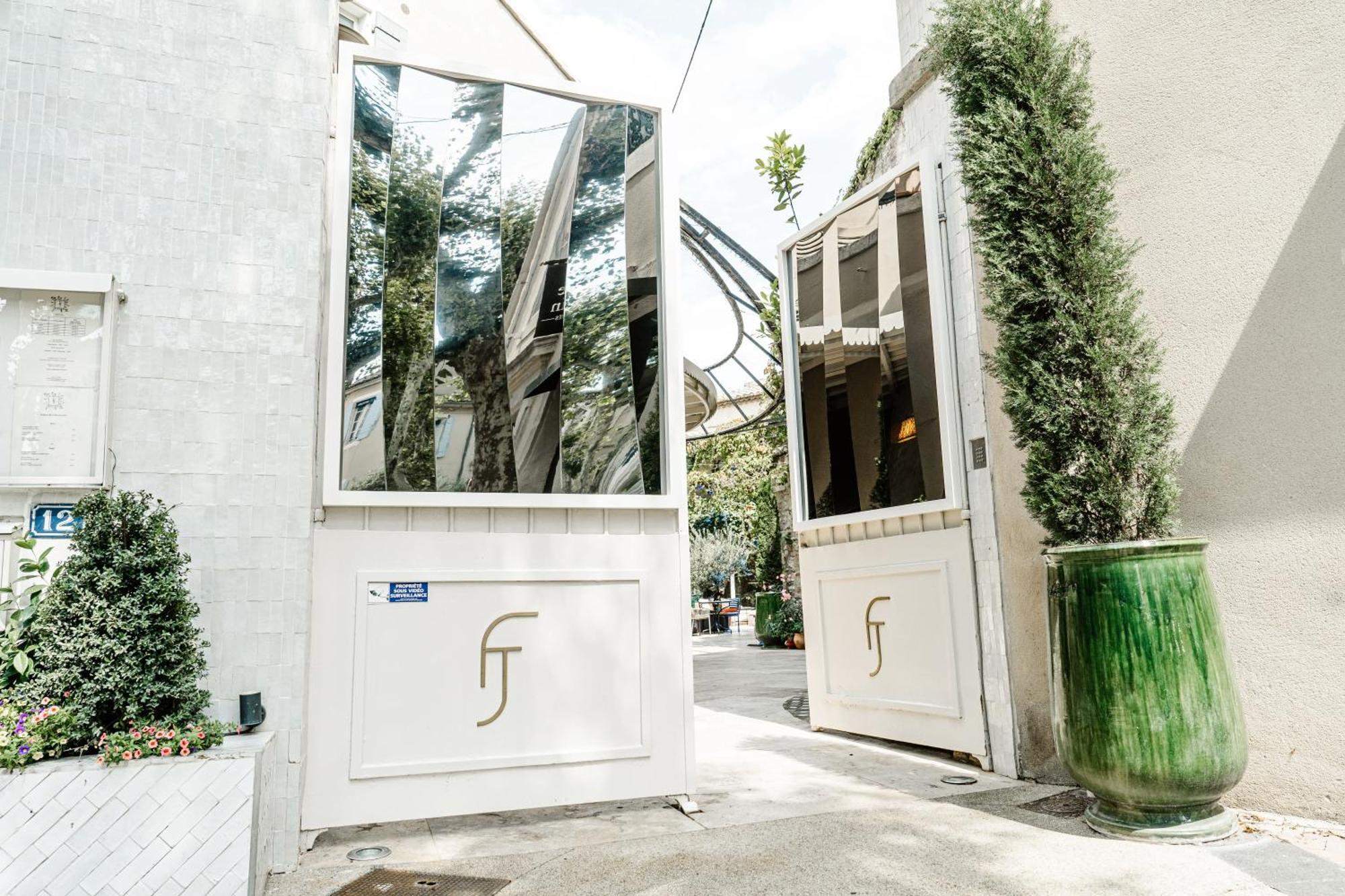 Auberge De Saint-Remy - Restaurant Gastronomique Etoile Fj エクステリア 写真